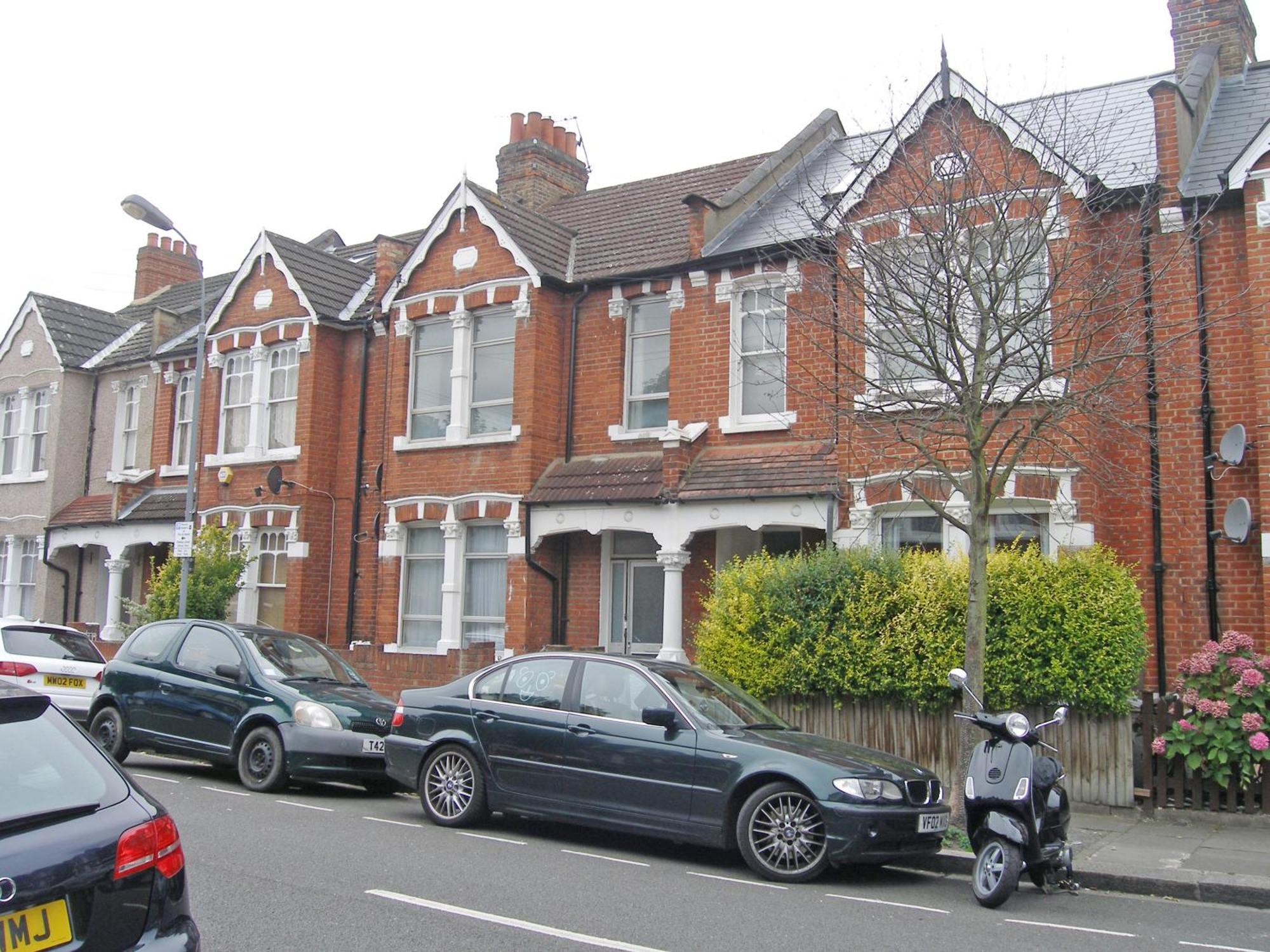 לונדון Groves 4 Bedroom, Shepherds Bush מראה חיצוני תמונה